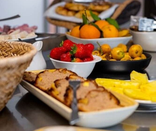 ベッドアンドブレックファースト Maison D Hôtes Cipiniello Villas