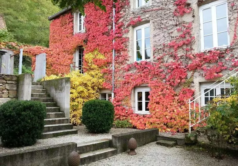 Aamiaismajoitus (B&B) Moulin Renaudiots   Escapade Luxe Refuge Cosy & Bourgogne Au Coin Du Feu