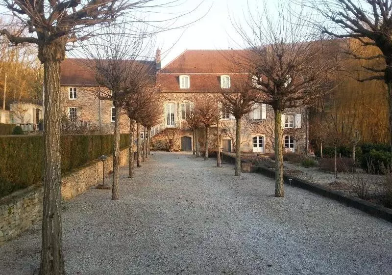 Aamiaismajoitus (B&B) Moulin Renaudiots   Escapade Luxe Refuge Cosy & Bourgogne Au Coin Du Feu