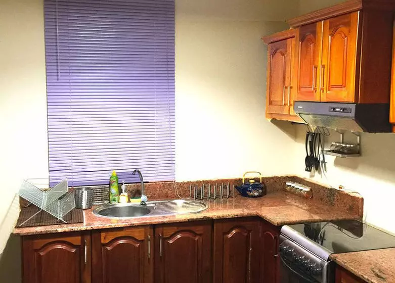 تختخواب و صبحانه The Victoria Nest Bungalow