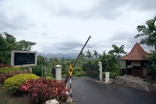 تختخواب و صبحانه The Victoria Nest Bungalow