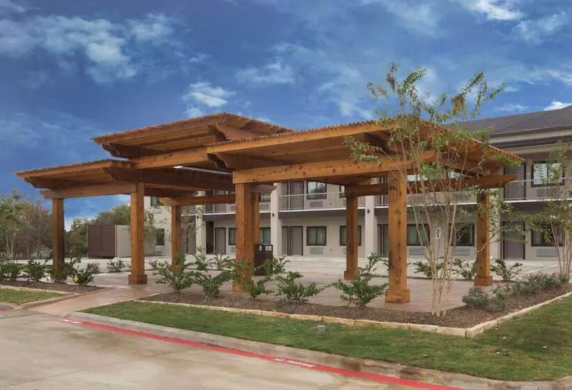ホテル Baymont By Wyndham Bryan College Station