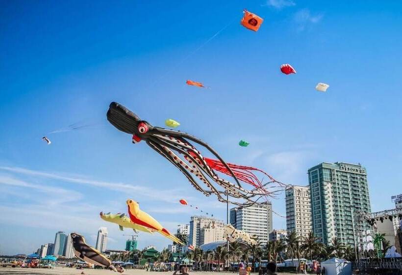 فندق Cong Thuong