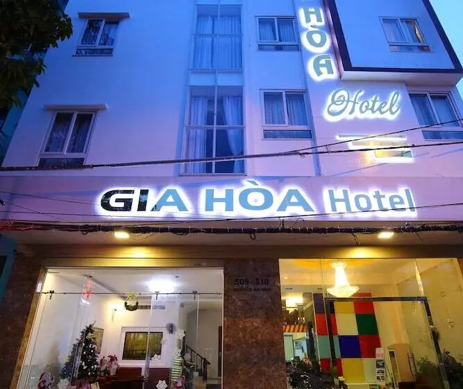 هتل Gia Hoa