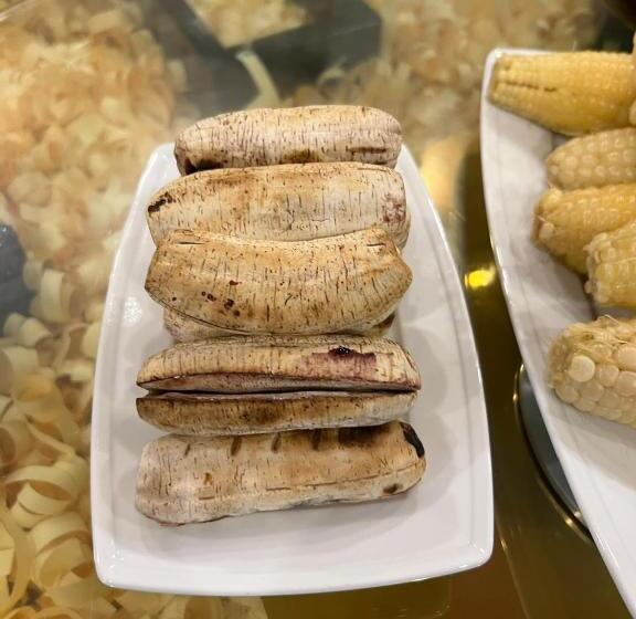 هتل Hà Tiên Hạnh Phúc