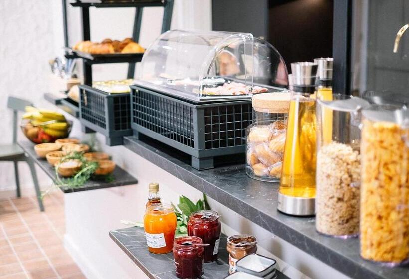 فندق Hôtel De La Plage