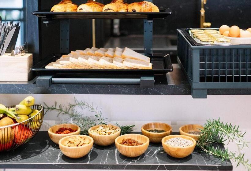 فندق Hôtel De La Plage