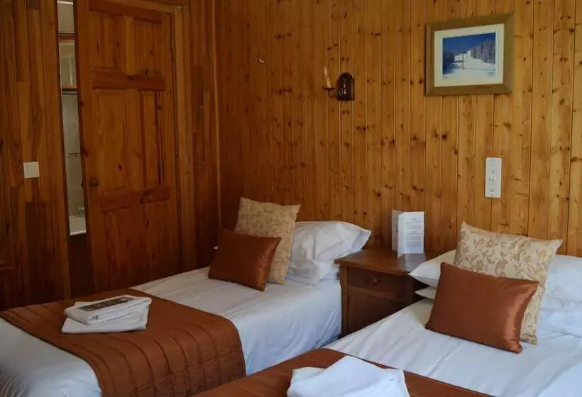 Hotelli Hôtel Sylvana
