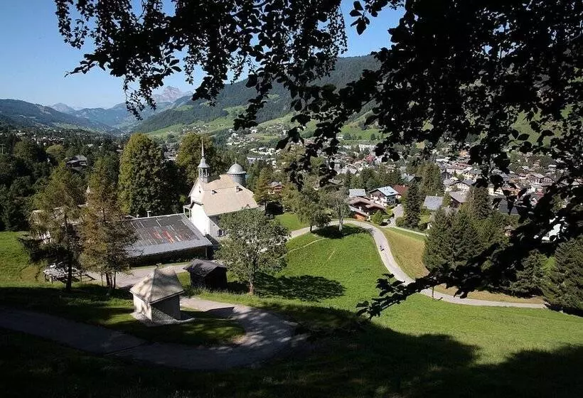 Hotelli Hôtel Sylvana
