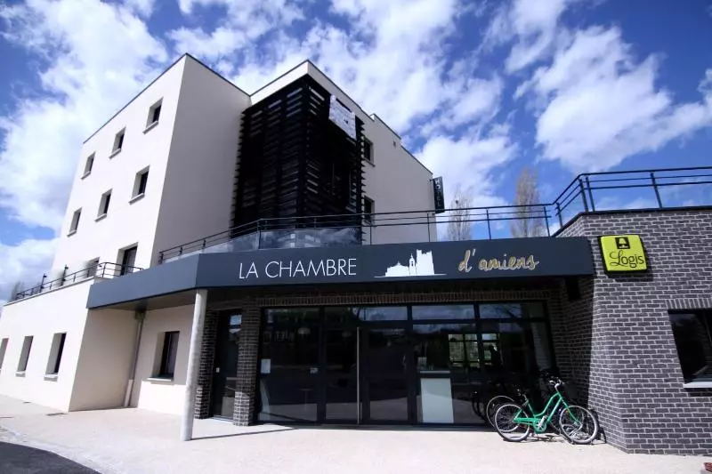 Hotelli Logis Hôtel La Chambre D Amiens