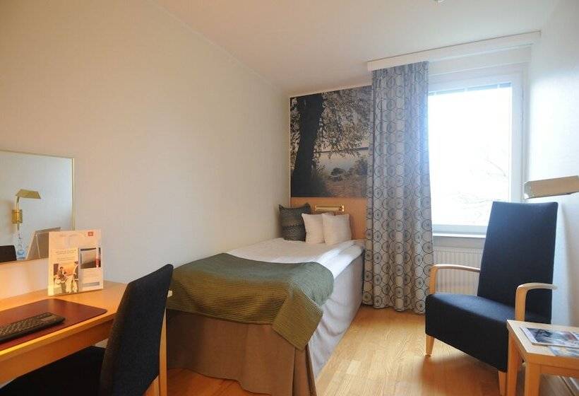 هتل Skogshem & Wijk