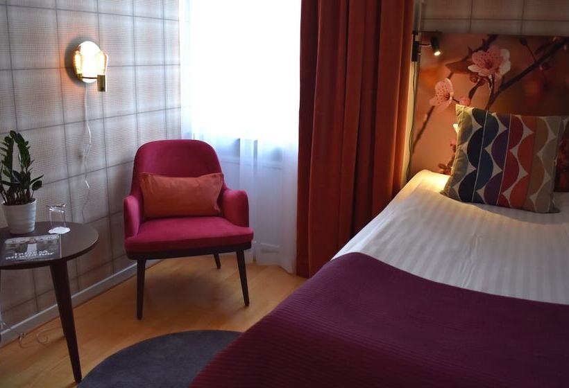 هتل Skogshem & Wijk