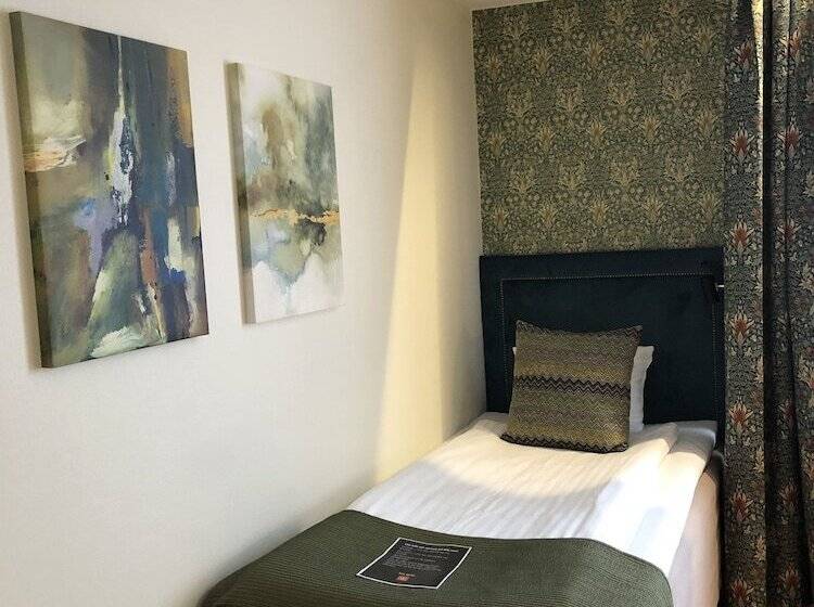 هتل Skogshem & Wijk