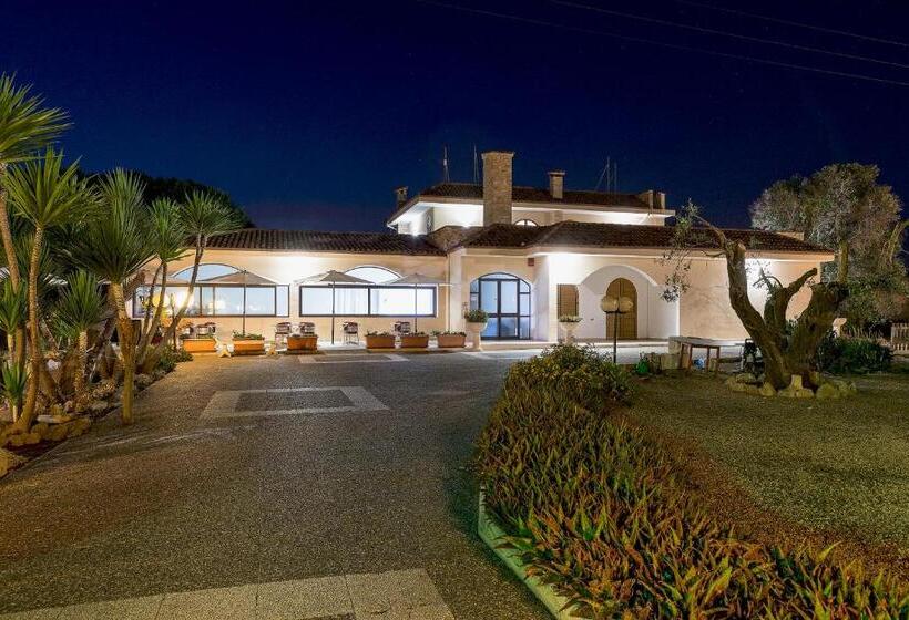 فندق Villa Costes