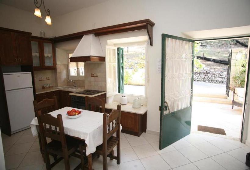 Aphrodite Apartments