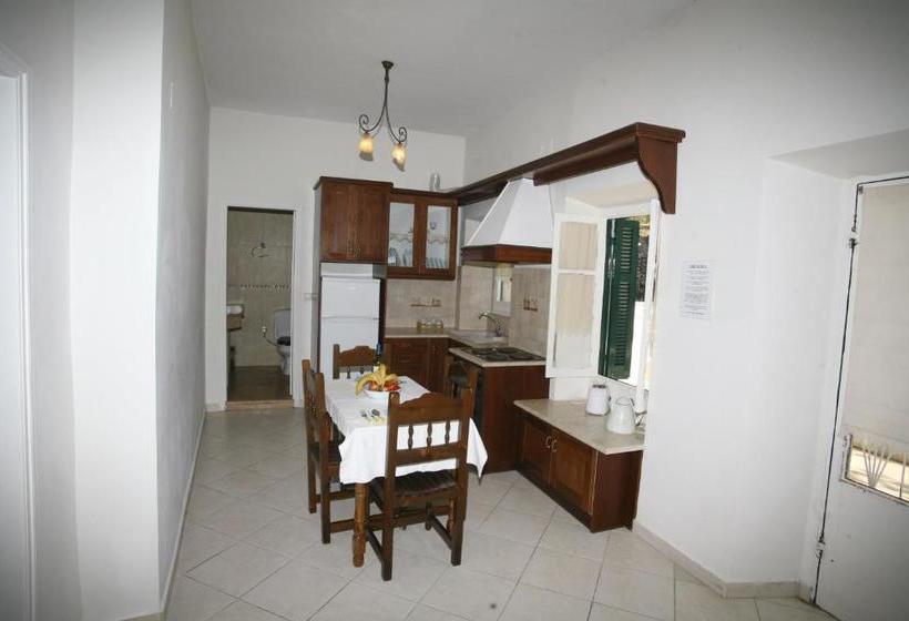 Aphrodite Apartments