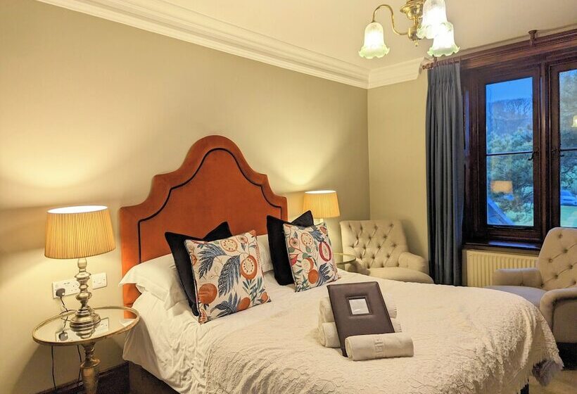 Bed and Breakfast Parc Le Breos House