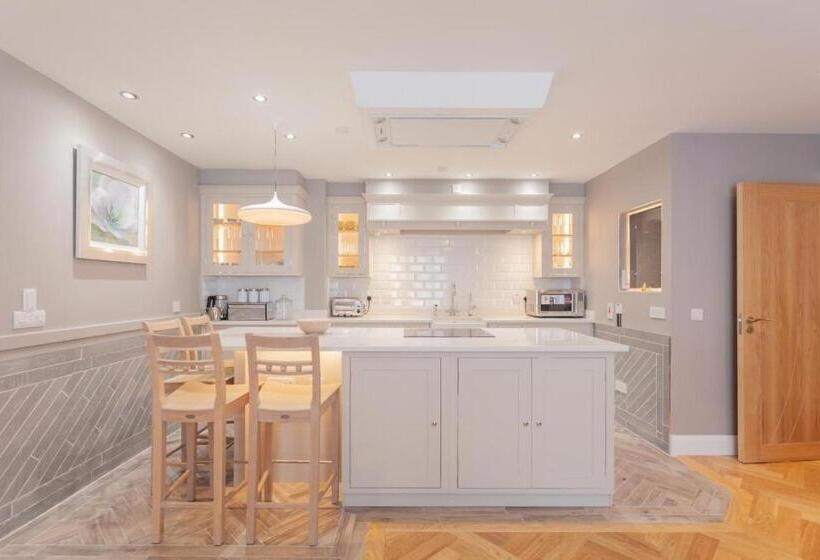 Central Belfast Apartments Alfred Street