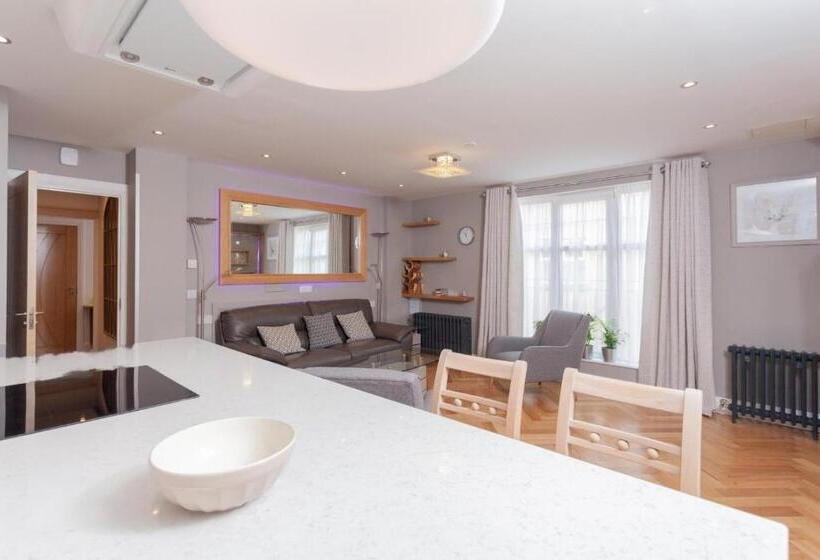 Central Belfast Apartments Alfred Street