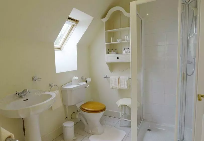 The Factor S Inn & Factor S Cottage
