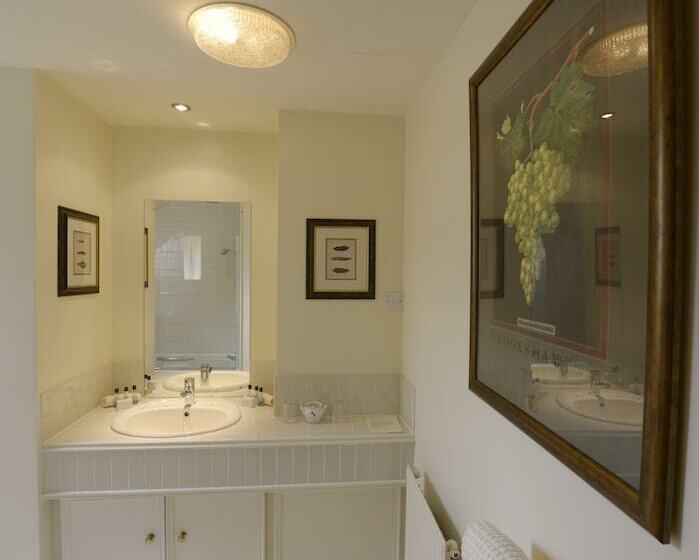 The Factor S Inn & Factor S Cottage