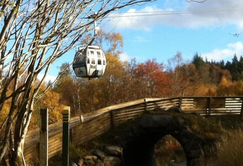 The Factor S Inn & Factor S Cottage