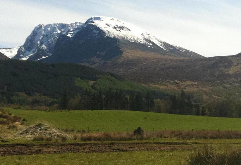 The Factor S Inn & Factor S Cottage