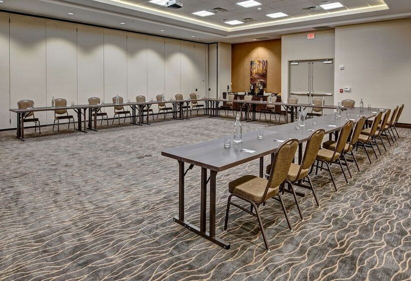 فندق Black Fox Lodge Pigeon Forge, Tapestry Collection By Hilton