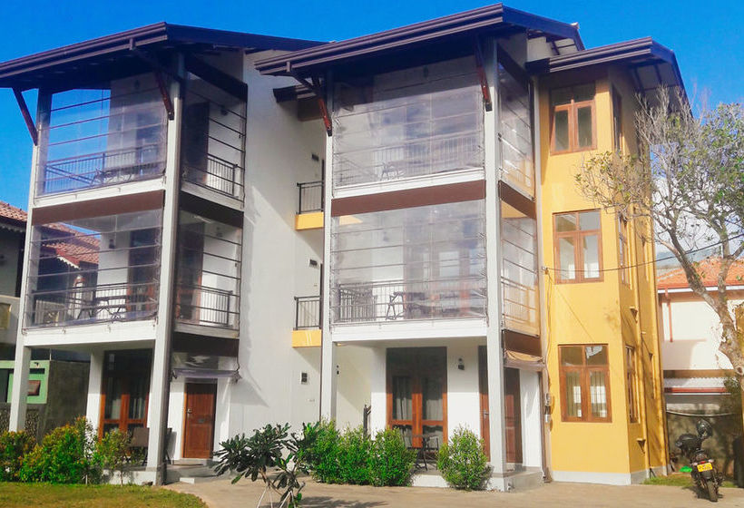 ホテル Sea Breeze Deluxe Inn