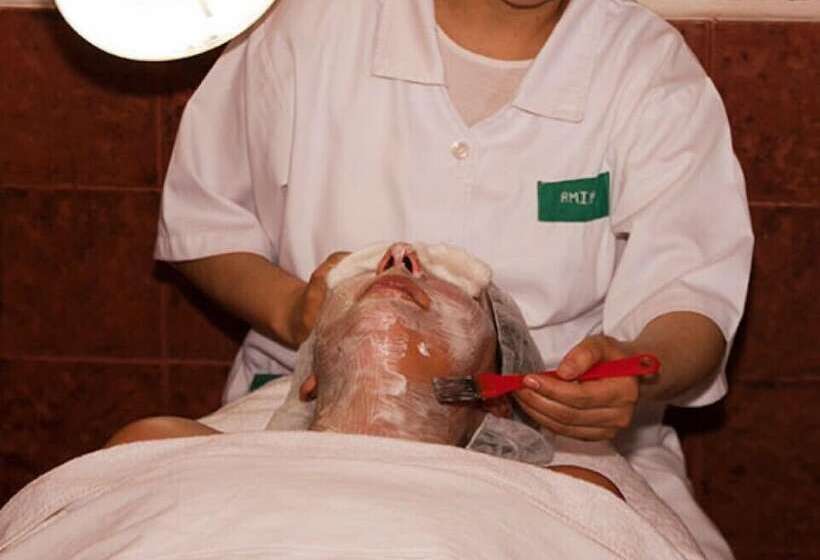 Hotel Chems Le Tazarkount