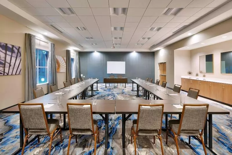 ホテル Fairfield Inn & Suites By Marriott Rockport