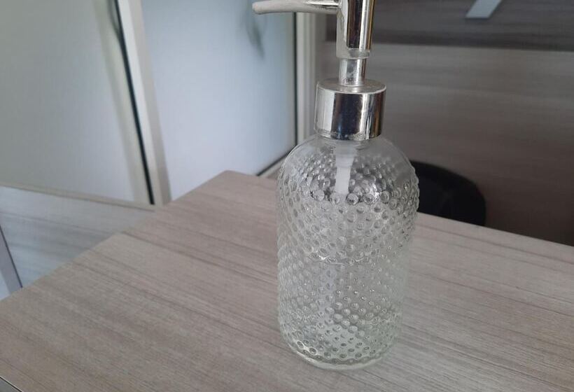 فندق Rumah Singgah Griya H47