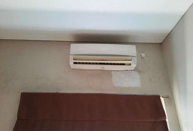 فندق Rumah Singgah Griya H47