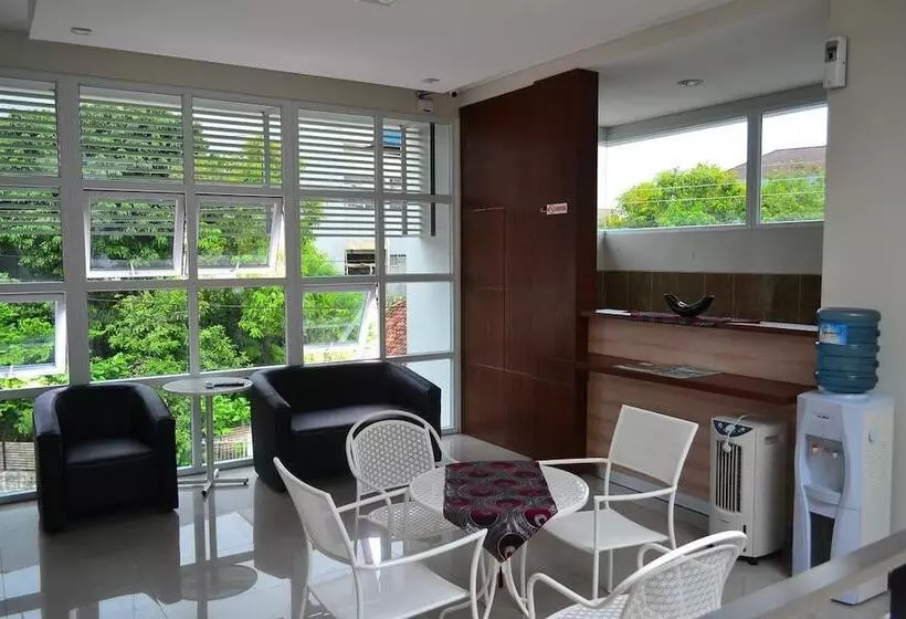 ホテル Rumah Singgah Griya H47