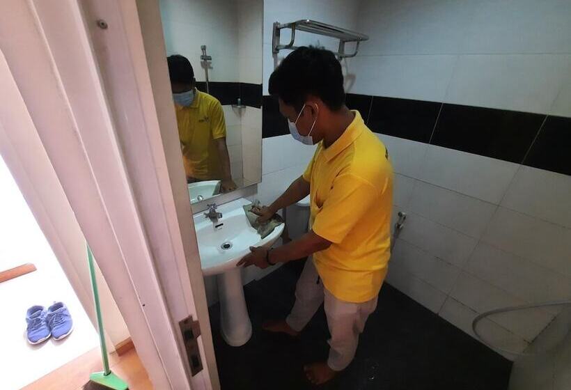 فندق Rumah Singgah Griya H47