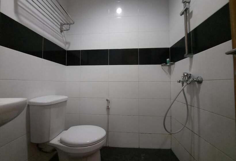 فندق Rumah Singgah Griya H47