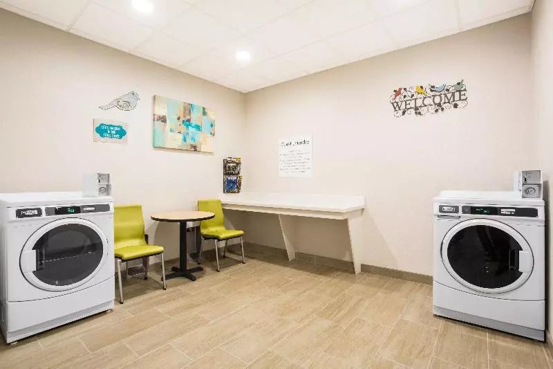 ホテル Holiday Inn Express & Suites   Rapid City   Rushmore South, An Ihg
