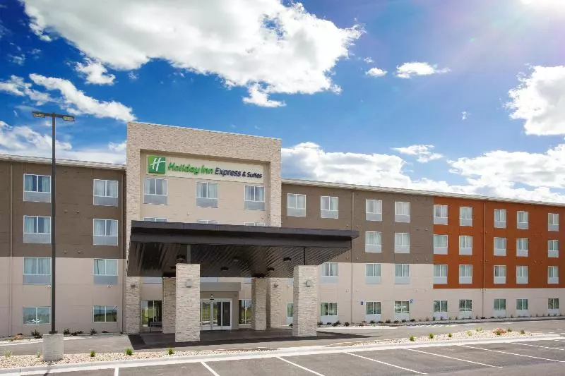 ホテル Holiday Inn Express & Suites   Rapid City   Rushmore South, An Ihg