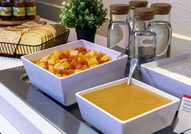 هتل Ibis Budget Tours Centre Gare Et Congrès