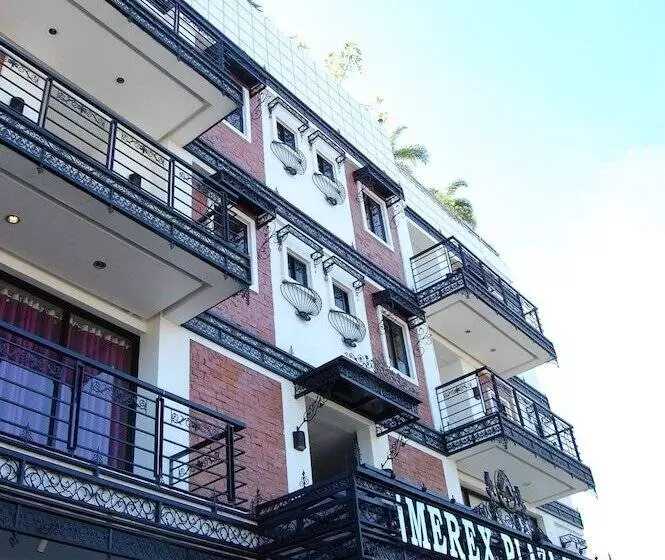 Hotelli Imerex Plaza