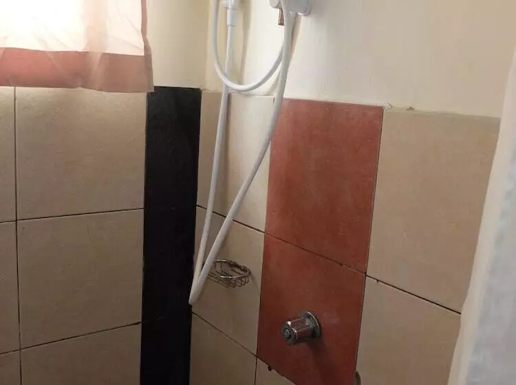 Hotelli Imerex Plaza