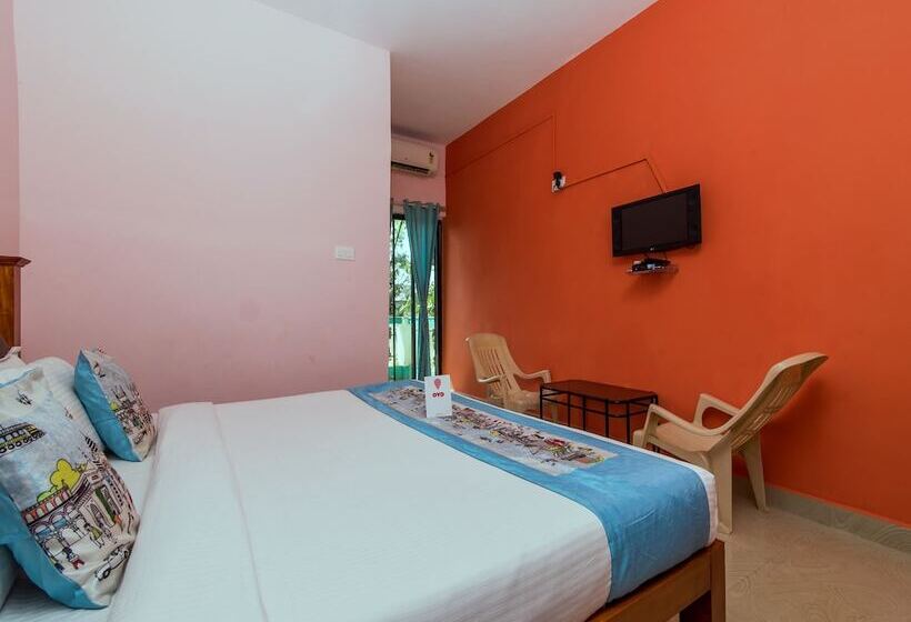 Hotell Oyo Stayout For Partying At Club Cabana