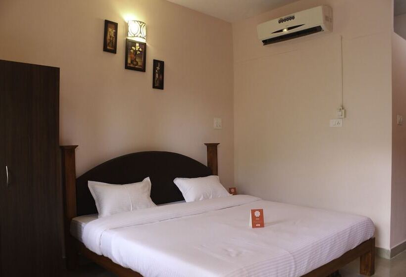 Hotell Oyo Stayout For Partying At Club Cabana