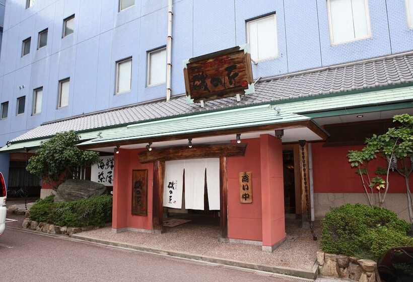 בית מלון כפרי Sakaide Grand