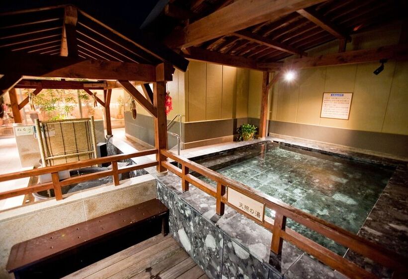 בית מלון כפרי Sakaide Grand