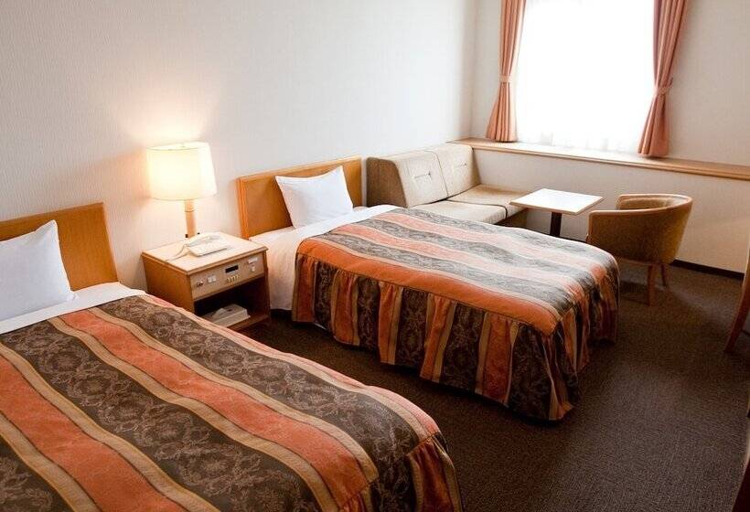 בית מלון כפרי Sakaide Grand