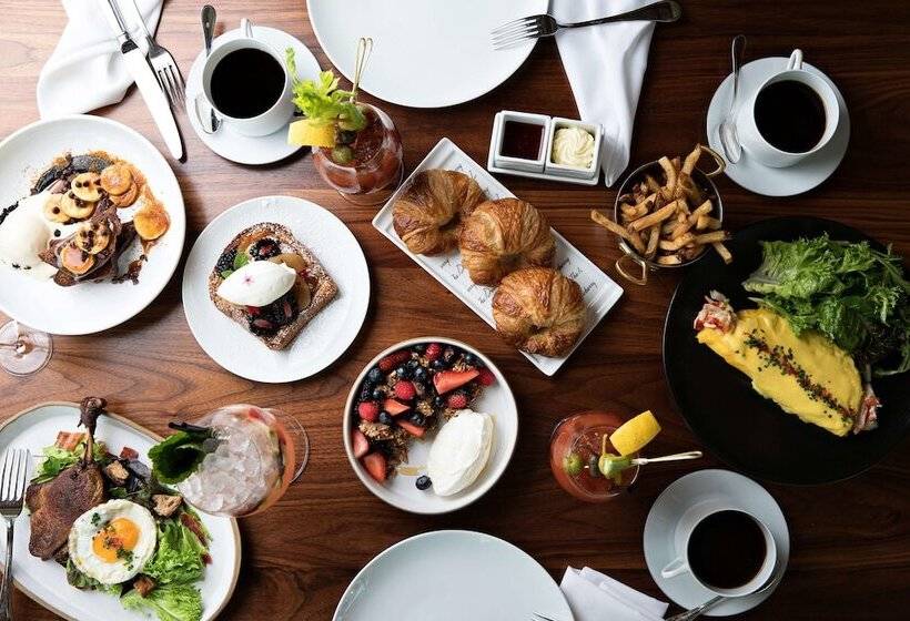 ホテル The Dewberry Charleston