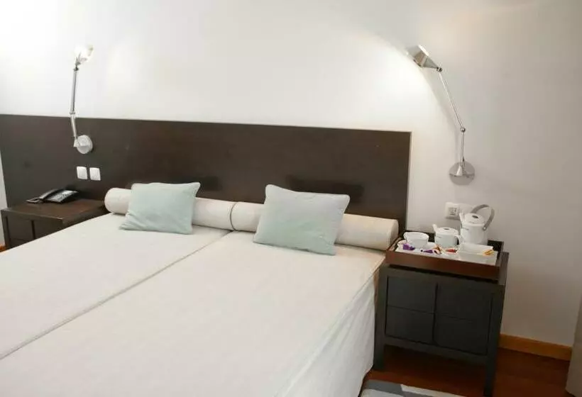 ホテル Vila Luena