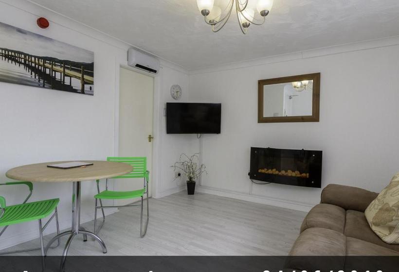 Jade Apartments South Shore