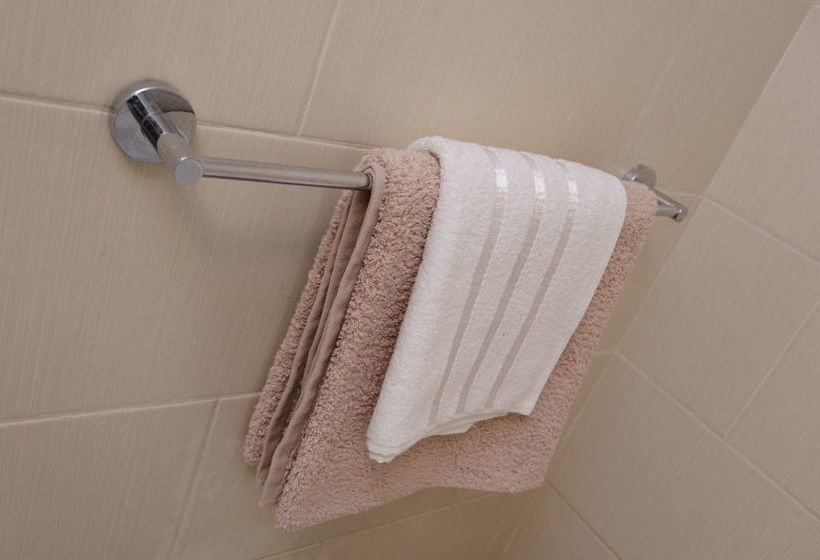 פנסיון Titanic Guest